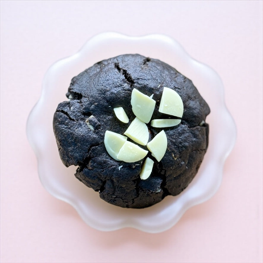 Chunky Dark Chocolate Cookies Recipe