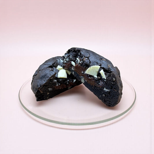 Chunky Dark Chocolate Cookies Recipe
