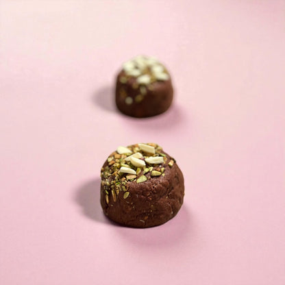 Chunky Dark Dubai Cookies Recipe