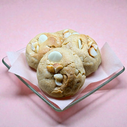 Chunky Hvit Sjokolade Macadamia Cookies Oppskrift – Bakeri kvalitet – Digital Oppskrift